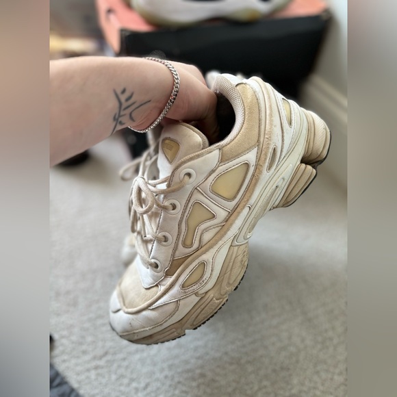 Rare Adidas RAF Simmons Oswego version 1 all white 7/10 condition size 10 - Picture 2 of 5